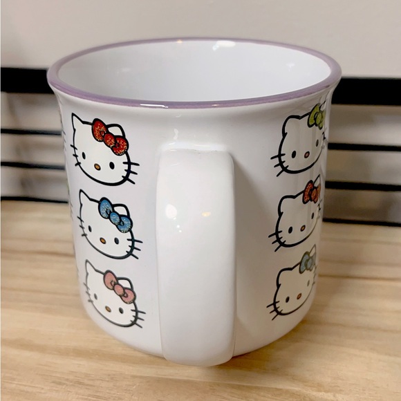 Hello Kitty, Sanrio, 20oz., Ceramic, Graphic, Icon, Camper Mug. - Picture 6 of 8